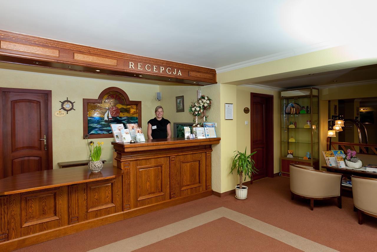 Jantar-Spa Kompleks Wypoczynkowo-Rehabilitacyjny Niechorze Bagian luar foto