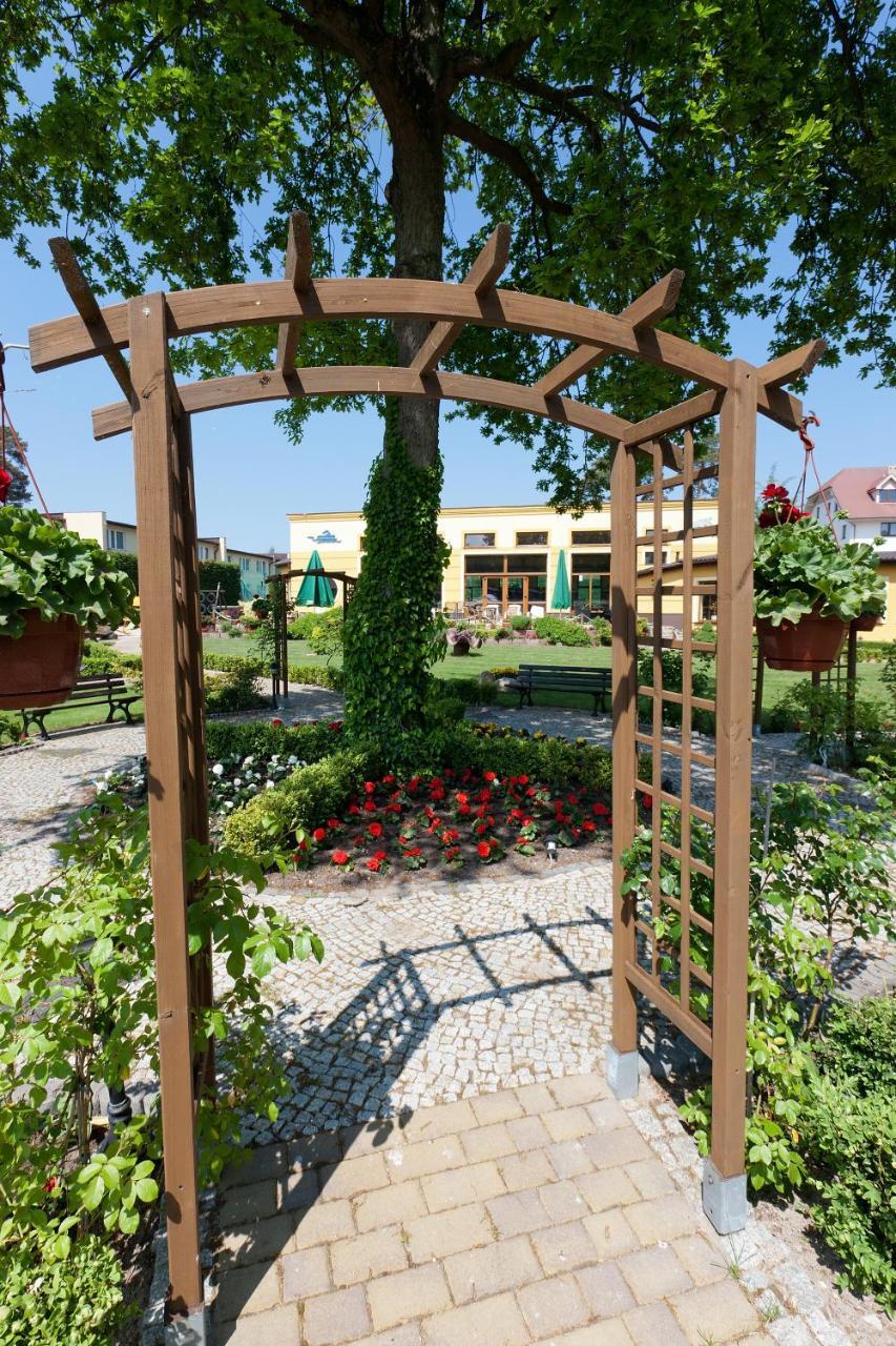 Jantar-Spa Kompleks Wypoczynkowo-Rehabilitacyjny Niechorze Bagian luar foto